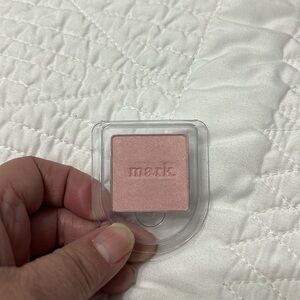 Avon mark unused eyeshadow palette- color - Cake new in packaging. Not sealed.